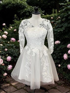 Elegant White Lace Tea Length A-line Mini Wedding Dress NWOT